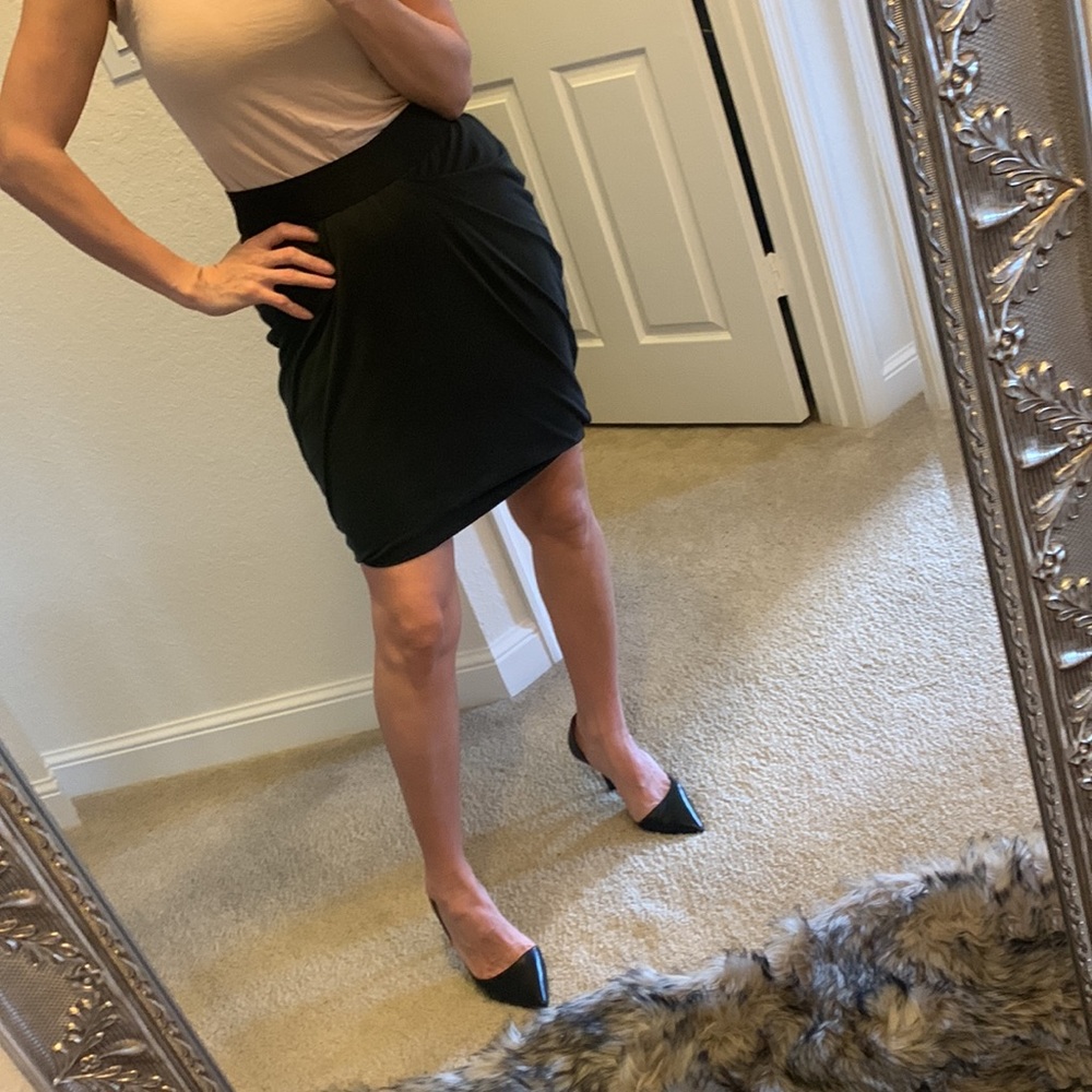 Rachel Rachel Roy black skirt size S